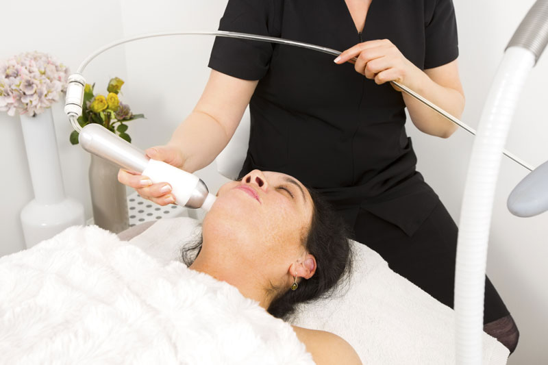 Top 5 Advantages of Q-Switch Laser Treatment for Rejuvenating Your Skin