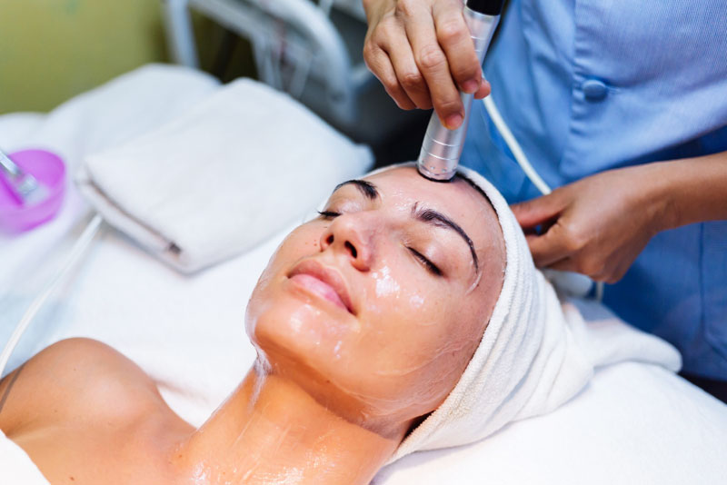 Medifacial Treatment: A Dermatologist-Designed Way to Healthier, Glowing Skin