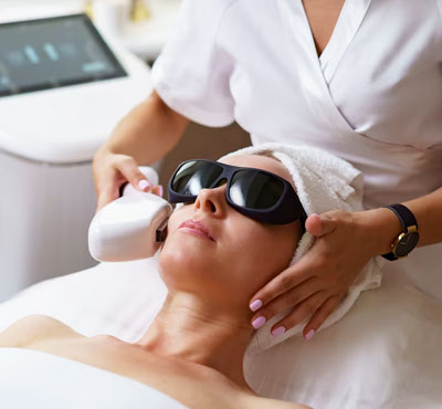 Carbon Laser Treatment in Delhi
